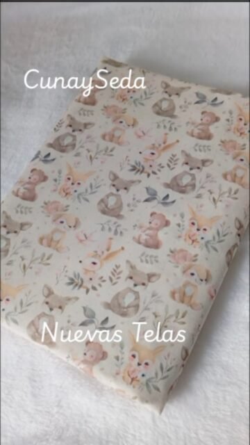 ✨ NUEVAS TELAS ✨
Han llegado… y no pueden ser más bonitas 💛
Colores suaves, estampados delicados y texturas que enamoran a primera vista.
Cada diseño está pensado para crear piezas únicas, llenas de ternura y estilo.
Y espera al final… porque las combinaciones son simplemente 🤍✨
¿Cuál es tu favorita? 👀
Te leo en comentarios ⬇️#nuevastelas
#hechoamano
#accesoriosbebe
#diseñoartesanal
#detallesqueenamoran