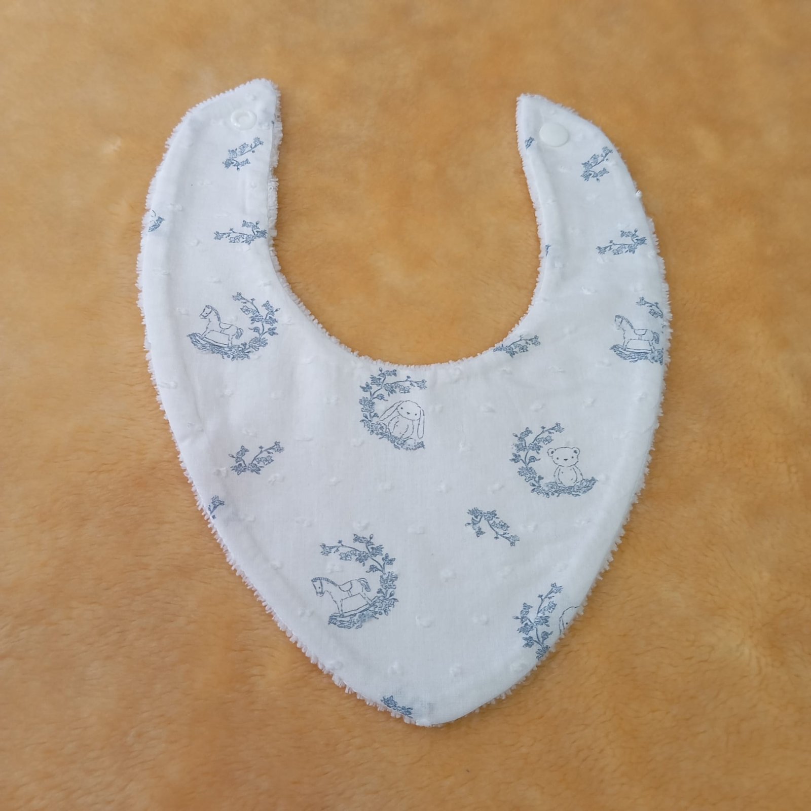 Babero Azul Clásico