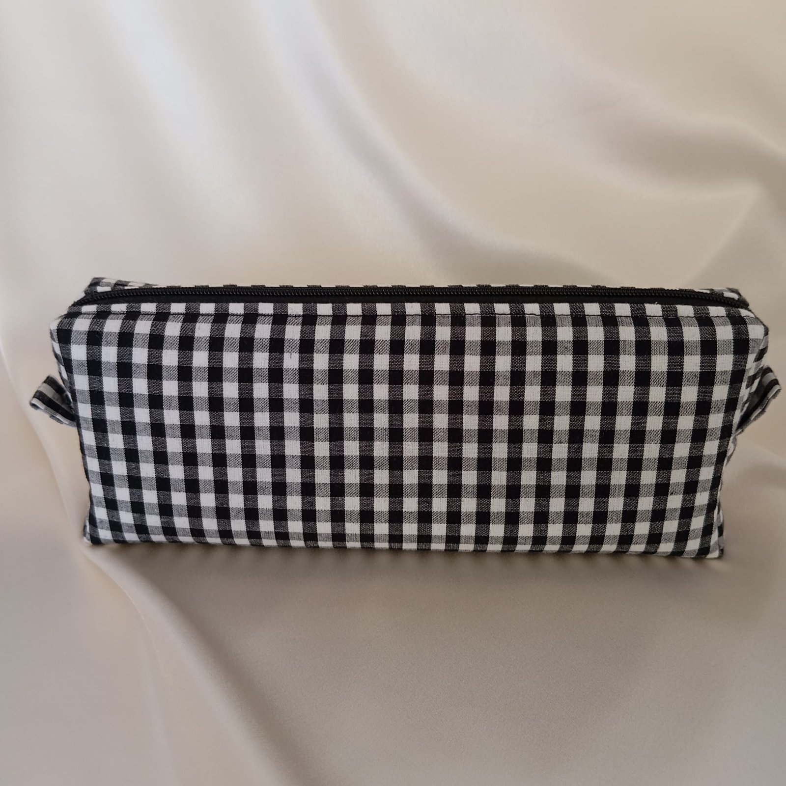 Estuche clásico vichy negro