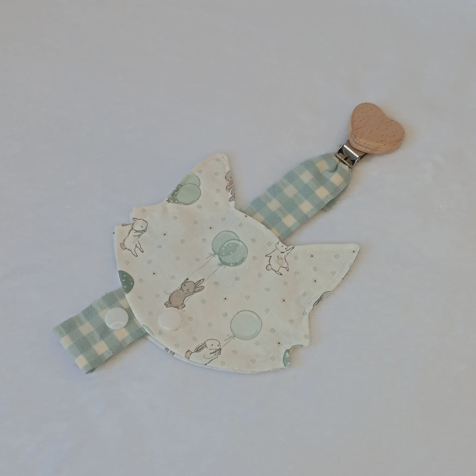 Porta-chupetes con Funda, conejitos con globos