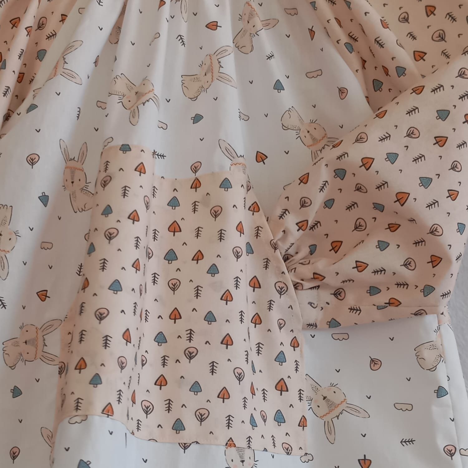 Bata infantil Conejitos del Bosque