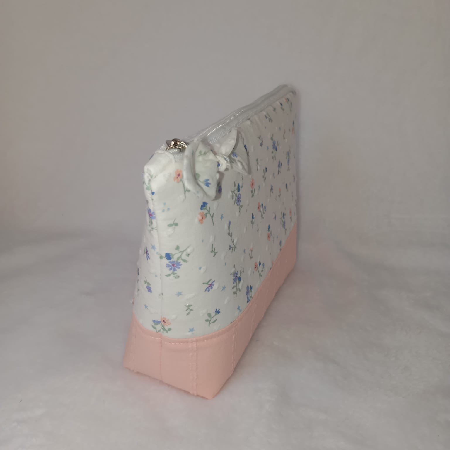 Neceser Miramar, Mediano Flores Silvestres