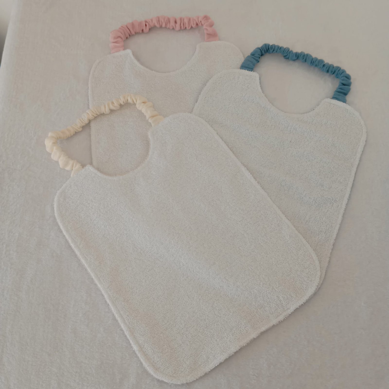 Pack x3 Baberos Con Cuello Elástico