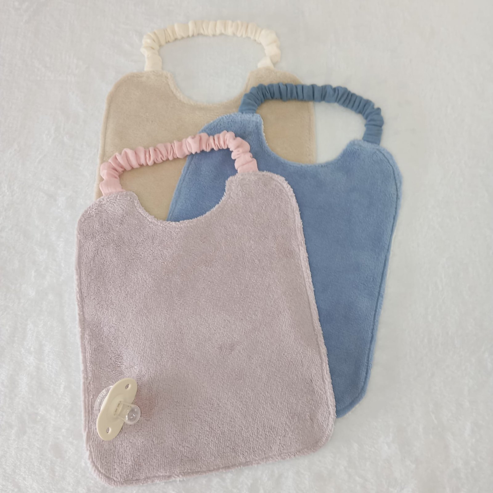 Pack x3 Baberos Con Cuello Elástico