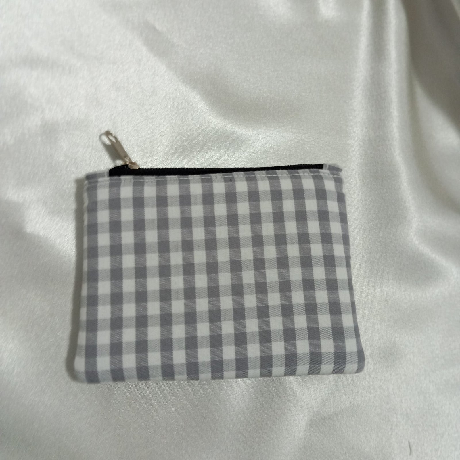 Monedero Vichy Gris Neblina, Básico