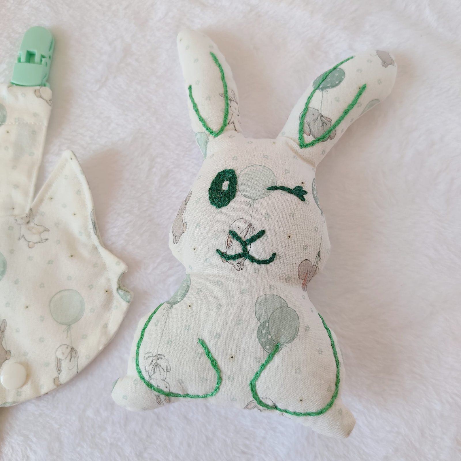 Muñeco buny Globos Menta